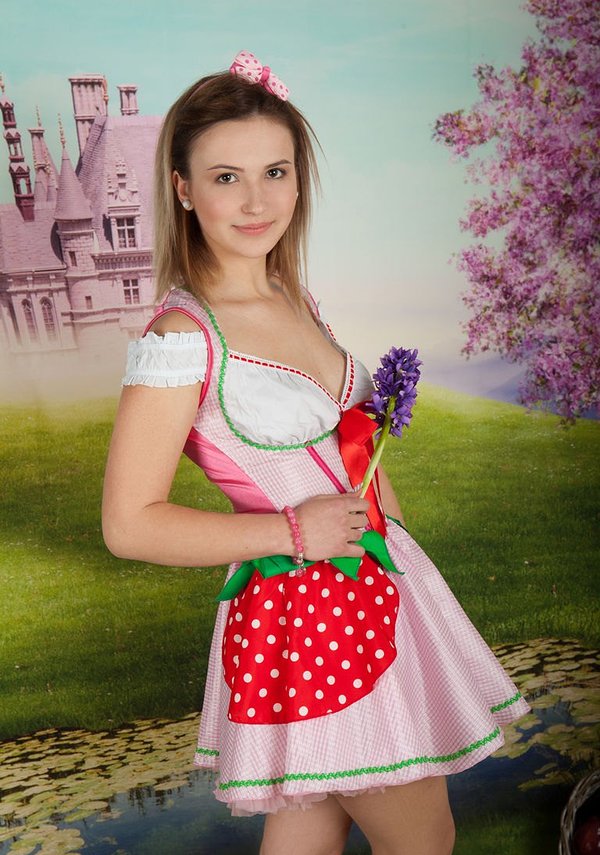 Маргарита, 35